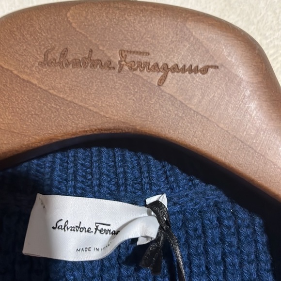 Brand new Ferragamo sweater with tags and hanger. - Picture 5 of 8